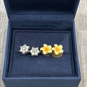 🌸 Floral Earrings Set - One Crystal, One Floral From Oahu